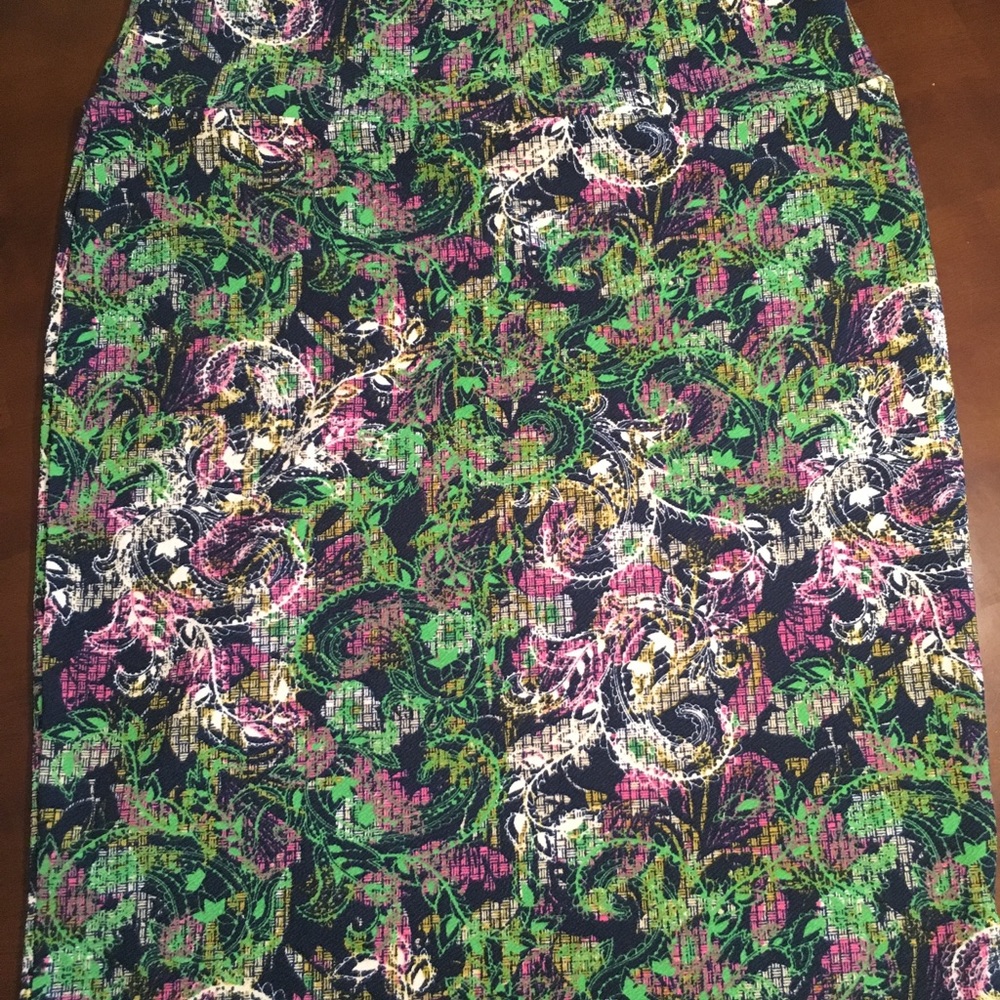 LuLaRoe Cassie pencil style skirt 2xl